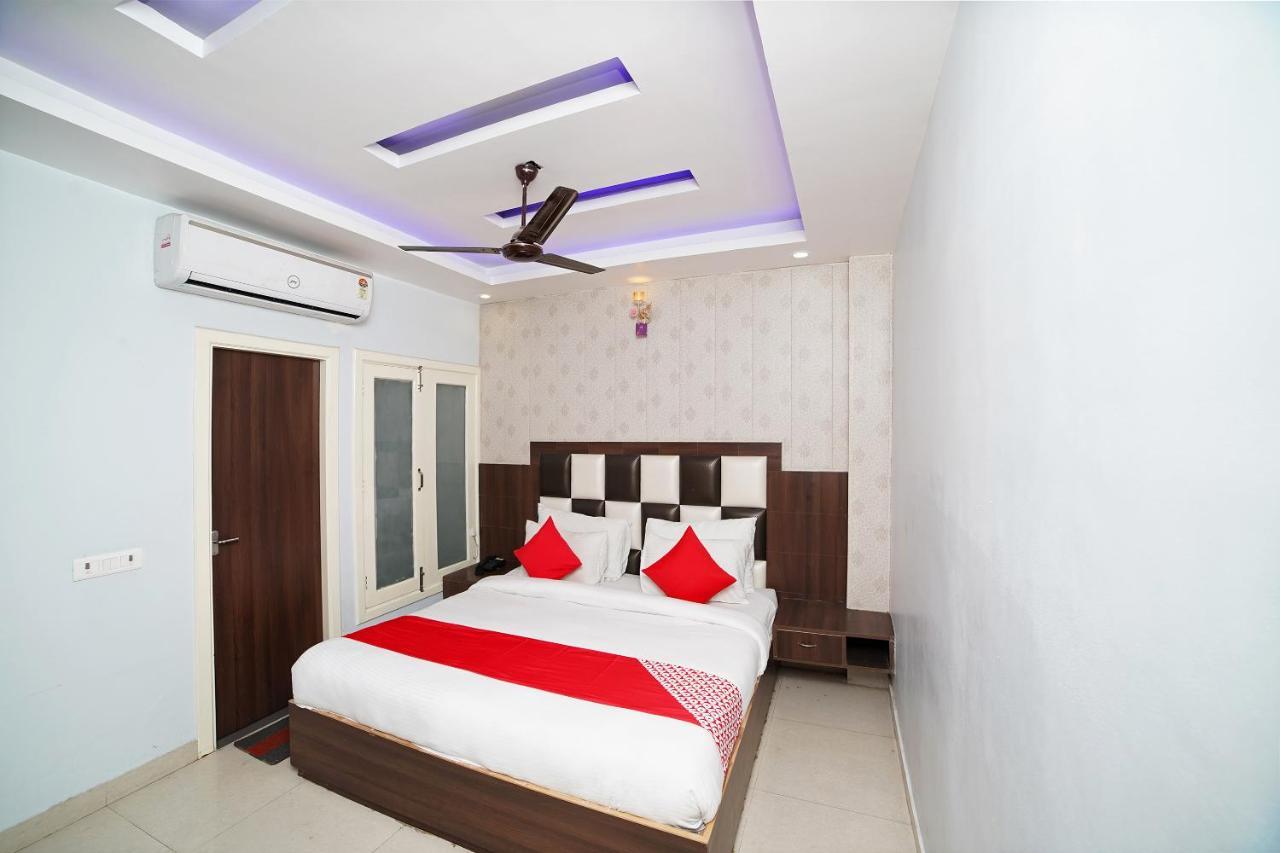 Oyo 39539 Hotel Vansh & Restaurant Kashipur Exterior foto