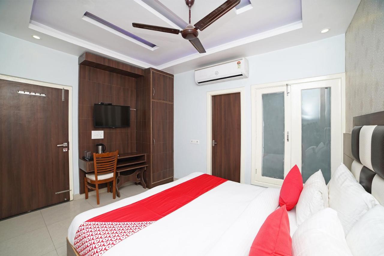 Oyo 39539 Hotel Vansh & Restaurant Kashipur Exterior foto